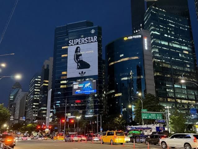 강남 미진프라자 래핑 아트월 광고