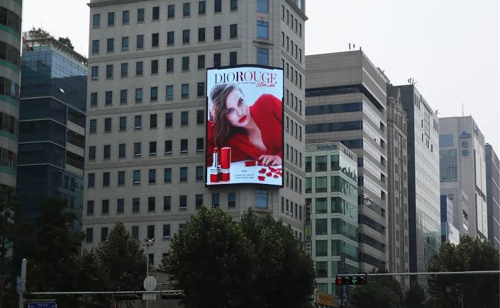 테헤란로 슈페리어타워 전광판 광고